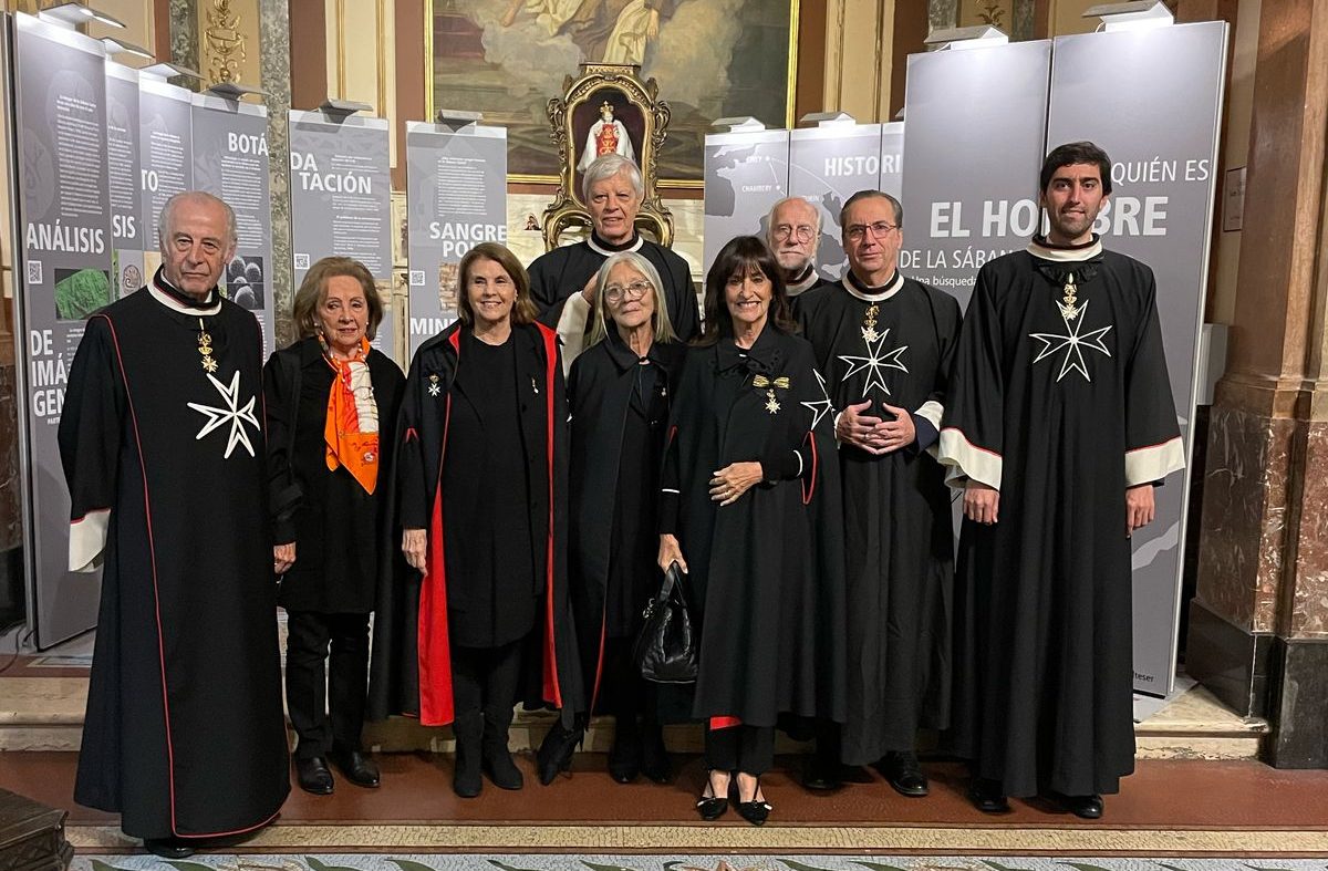 Misa solemne con motivo del fallecimiento de SS Papa Francisco